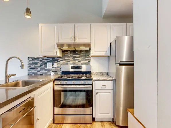172 Courtyards E, Windsor, CA 95492