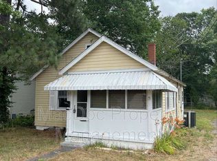 309 3rd St, Fredericksburg, VA 22408