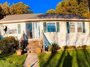 643 Nora Rd, Bluefield, WV 24701