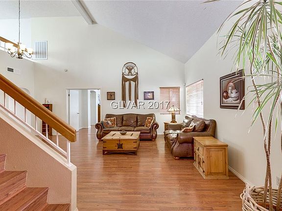 4th image of 10009 Dove Ridge Dr
