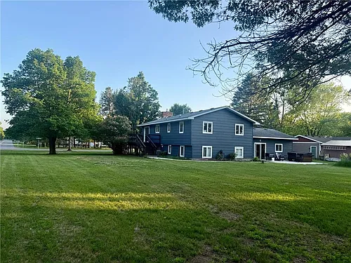 6078 Donald St Photo 1