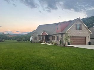103 Bill Crawford Rd, Elizabethton, TN 37643