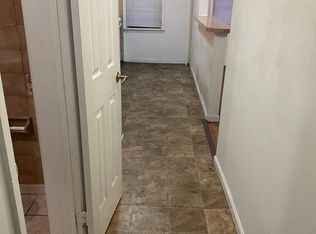 6532 Myrtle Ave #2R, Ridgewood, NY 11385