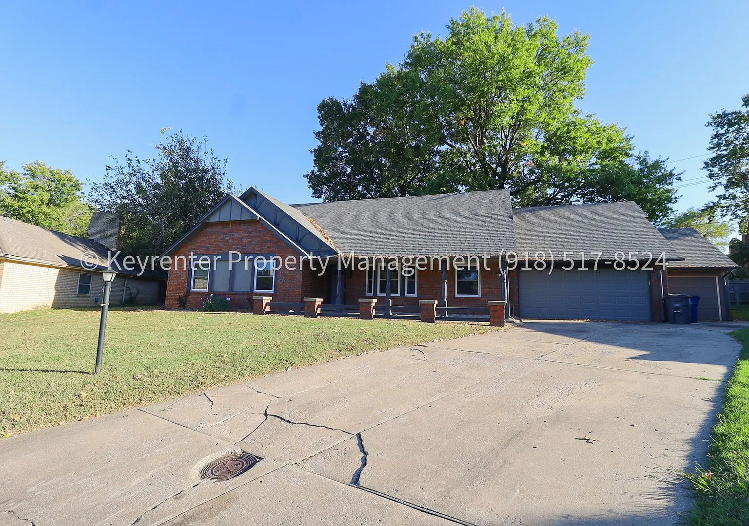 Spectacular 4 Bed | 3 Bath in South Tulsa! — Photo 3