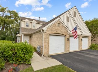 1990 Gary Ct UNIT D, Schaumburg, IL 60193