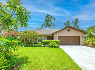 246 Mentor Dr, Naples, FL 34110