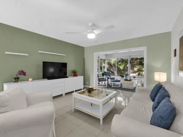 5141 W OAKLAND PARK Boulevard #311, Lauderdale Lakes, FL 33313