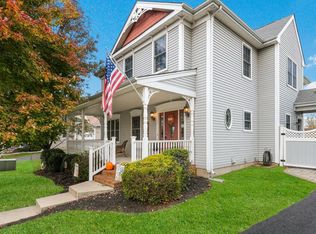 4 Garrison Rd, Ivyland, PA 18974