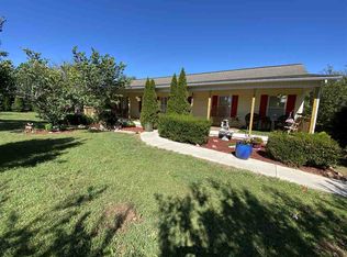 103 Amaryllis Rd, Newport, TN 37821