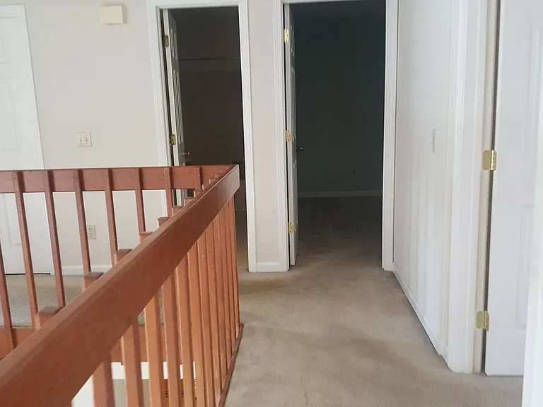 113 Silverleaf Ln — Photo 17