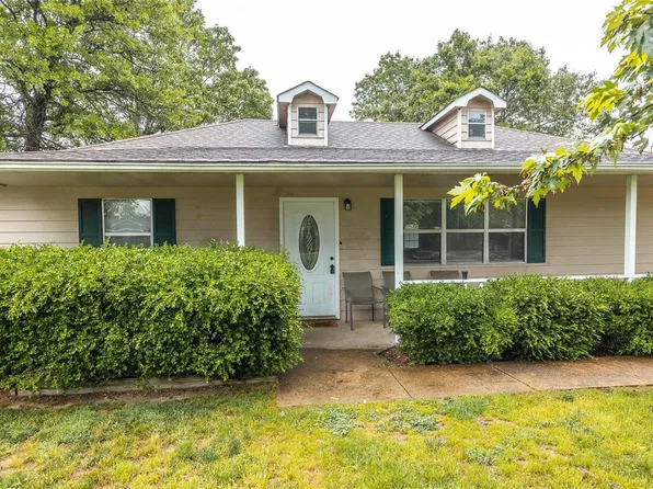 15670 Talon Ln, Saint Robert, MO 65584