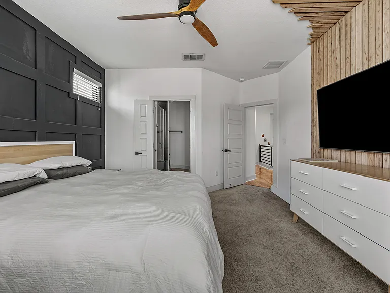 1408 Homespun Rd — Photo 10