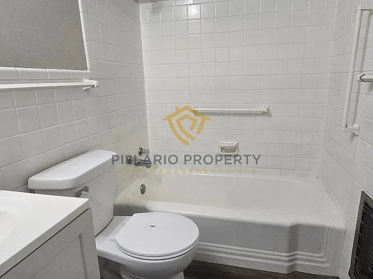 1424 Campbell Ave — Photo 36