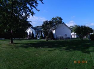 2312 Monica Ln, Muskegon, MI 49442