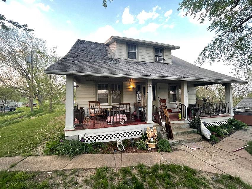 117 E Martin St, Rulo, NE 68431 Zillow