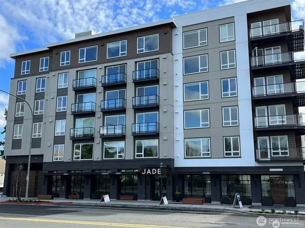 11903 NE 128th Street #412, Kirkland, WA 98034