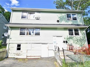2 Lafayette St, Spring Valley, NY 10977