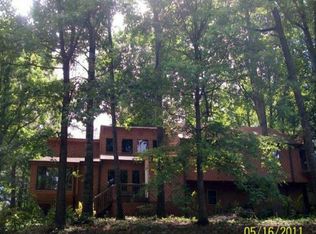 22 Latimer Ln NE, Kennesaw, GA 30144