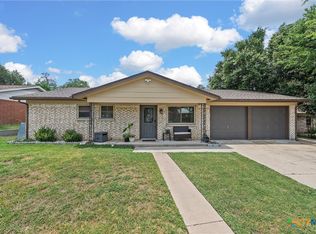930 Willowbrook St, Copperas Cove, TX 76522