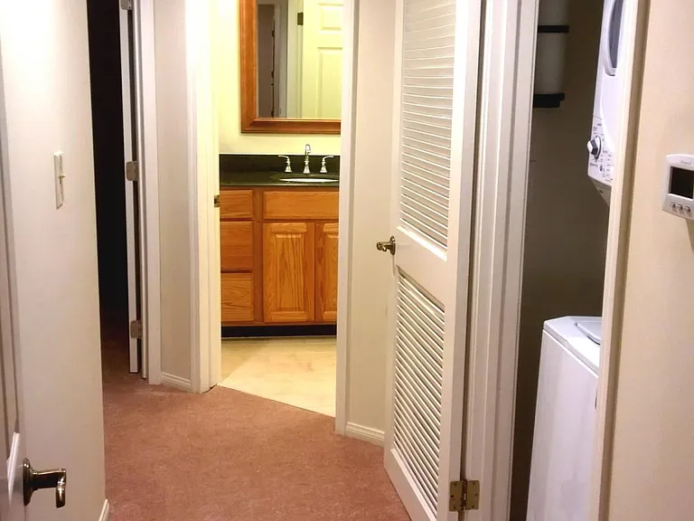 420 N Spaulding Ave #1 — Photo 9