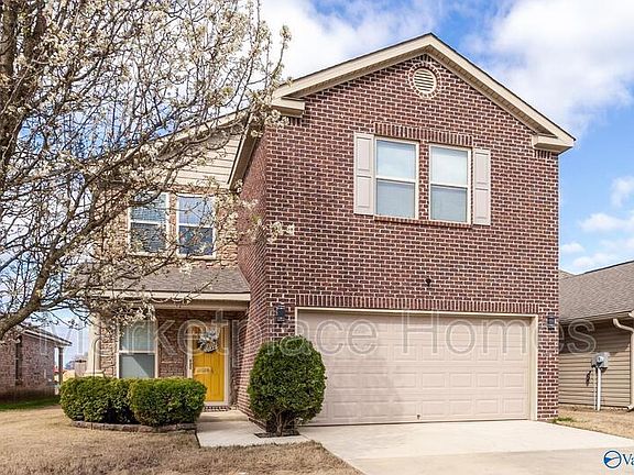 3rd image of 214 Bermuda Lakes Dr