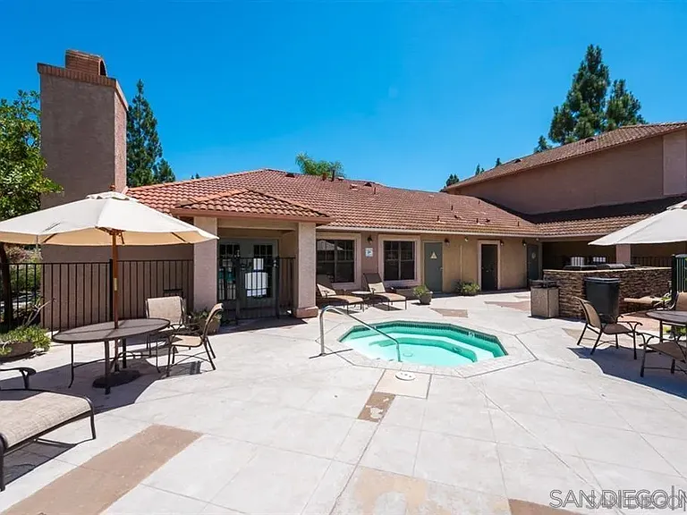 12019 Alta Carmel Ct #272 — Photo 16