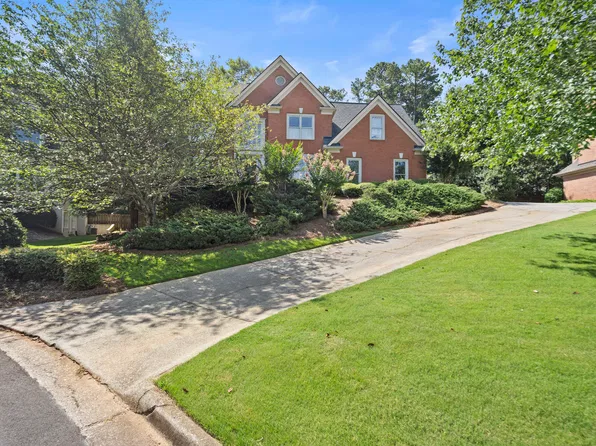 4020 Walnut Creek Trl, Alpharetta, GA 30005