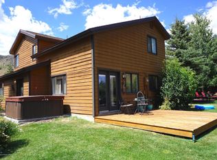 814 Powderhorn Ln APT F, Jackson, WY 83001