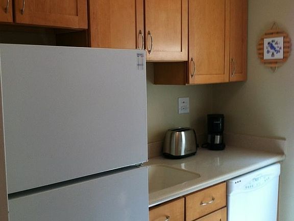 4th image of 4376 N Pershing Dr APT 3