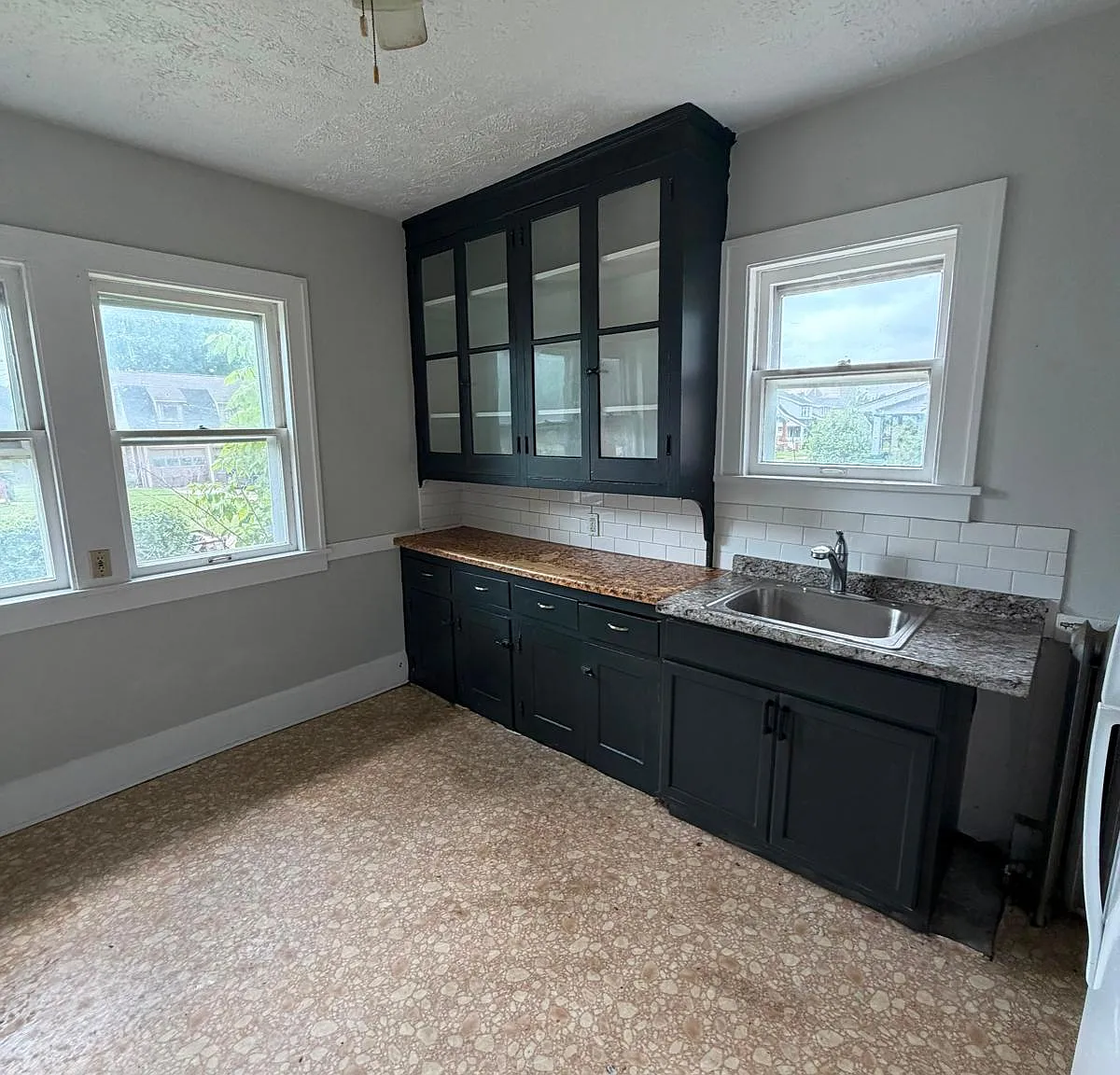 2 bed, 960 sqft, $1,135 — Photo 3