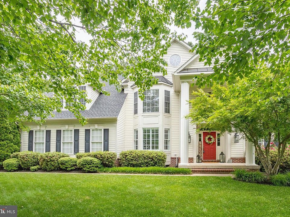 1st image of 4 Torey Ct