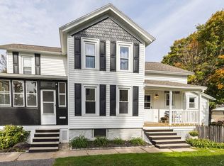 10 Walnut St, Baldwinsville, NY 13027