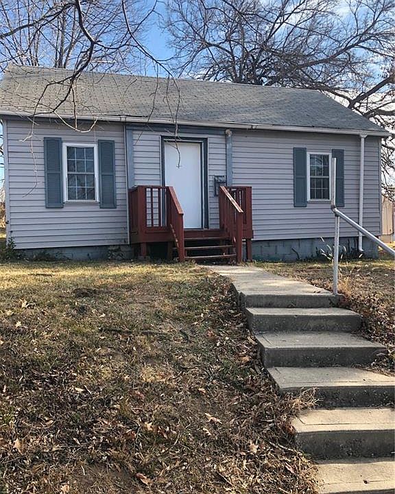1st image of 117 S Fairview Ave