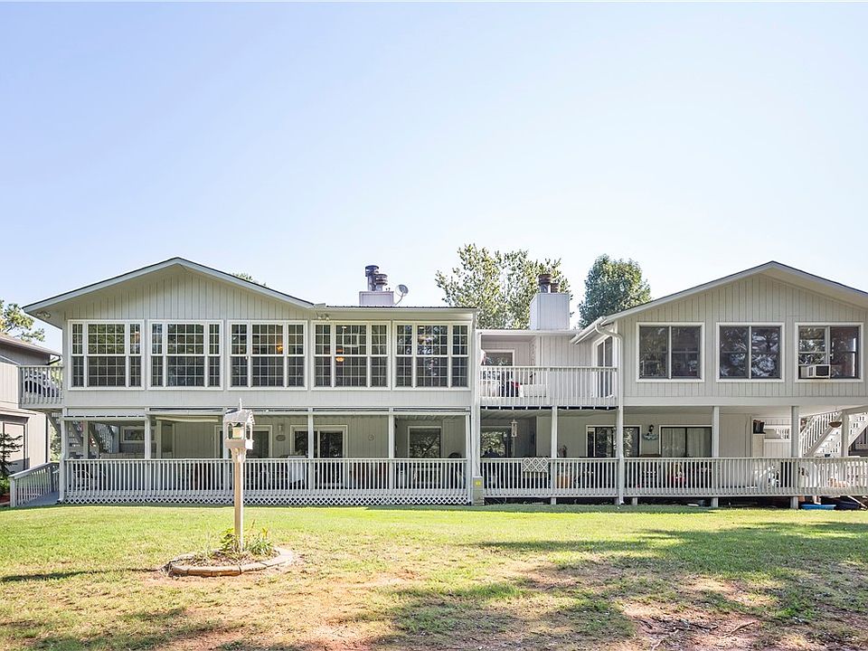 1st image of 16 Hartwell Villas