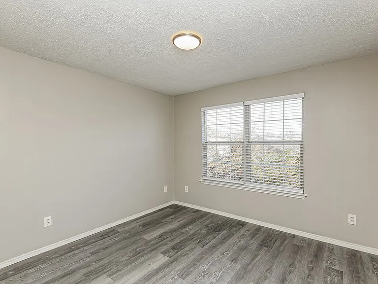 3340 Chapel Ridge Way — Photo 15