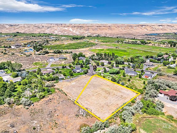 5th image of 2 Fernandes Acres