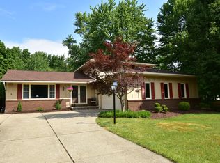 6792 Wood Creek Dr, Cleveland, OH 44130