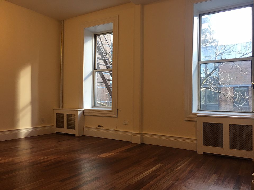 1st image of 417 W 43rd St #H