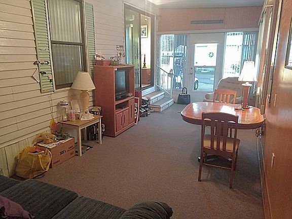 3rd image of 1360 Starlight Cir #1360