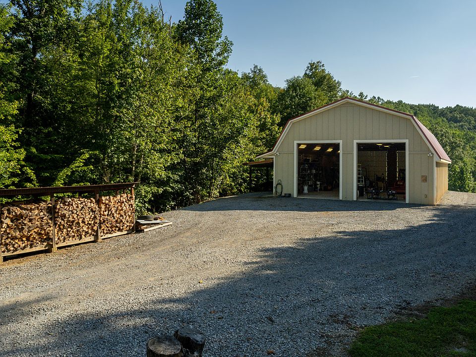 10th image of 3656 Henry Town Rd