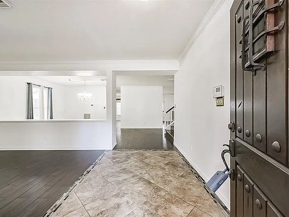 2nd image of 20606 Valley Wells Dr