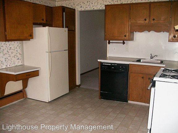 4th image of 593 54th St SE
