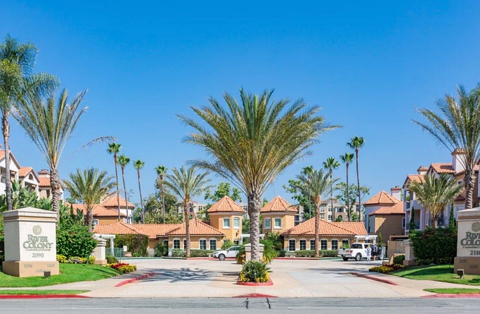 1st image of 2150 Camino De La Reina Unit 113