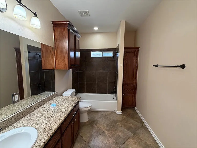 8317 Pocono Cir — Photo 19