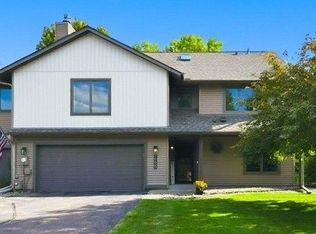 15635 41st Ave N, Plymouth, MN 55446