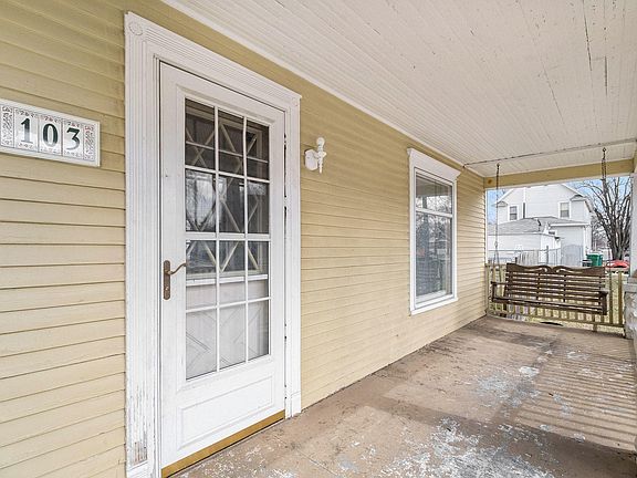 3rd image of 103 Bryant St