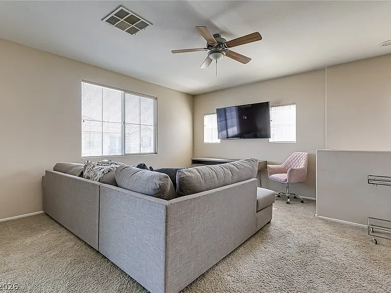6255 W Arby Ave #163 — Photo 1
