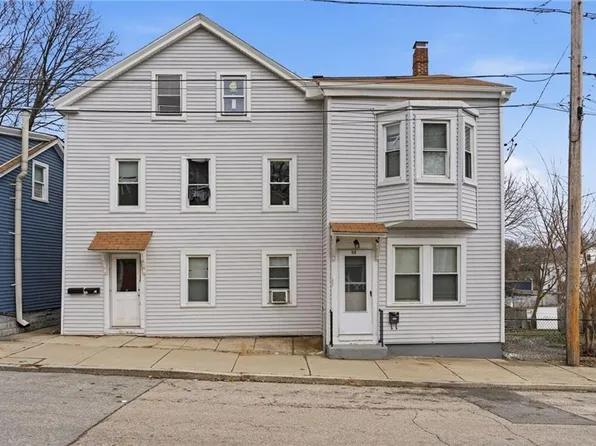 32 Judith St, Providence, RI 02909