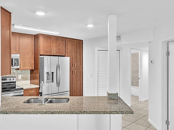 2nd image of 4025 W MCNAB RD #103E