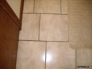 5th image of 3420 S 138th St